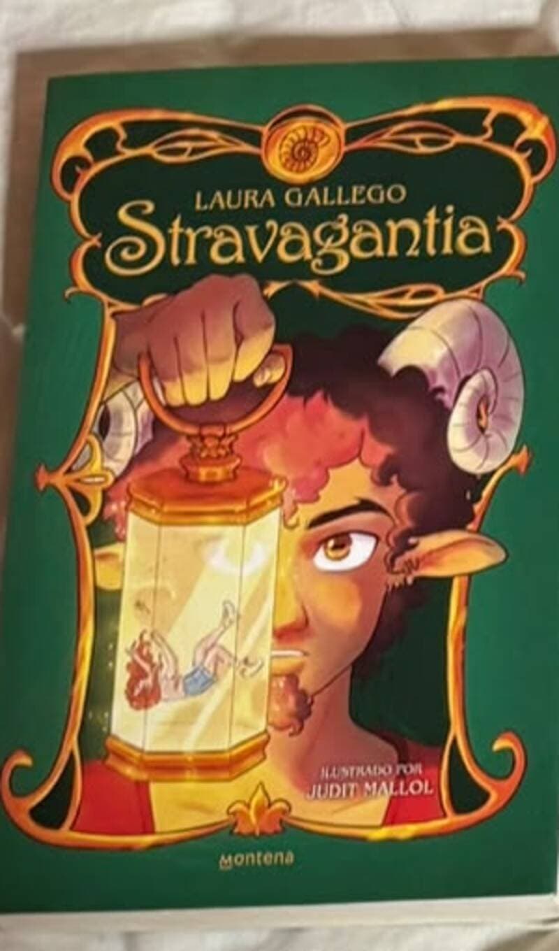 Stravagantia — Laura Gallego, libro usado