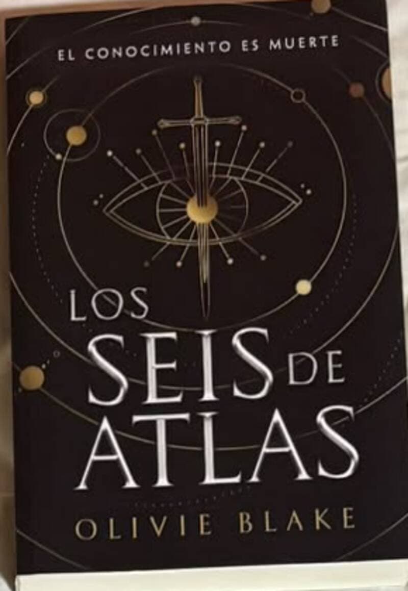 Los seis de Atlas — Olivie Blake, libro usado
