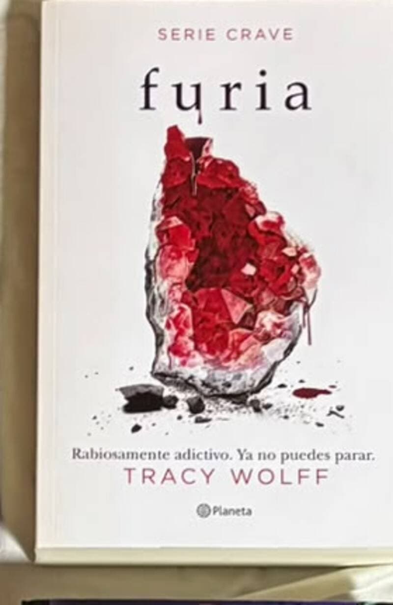 Furia (Serie Crave 2) — Tracy Wolff, libro usado
