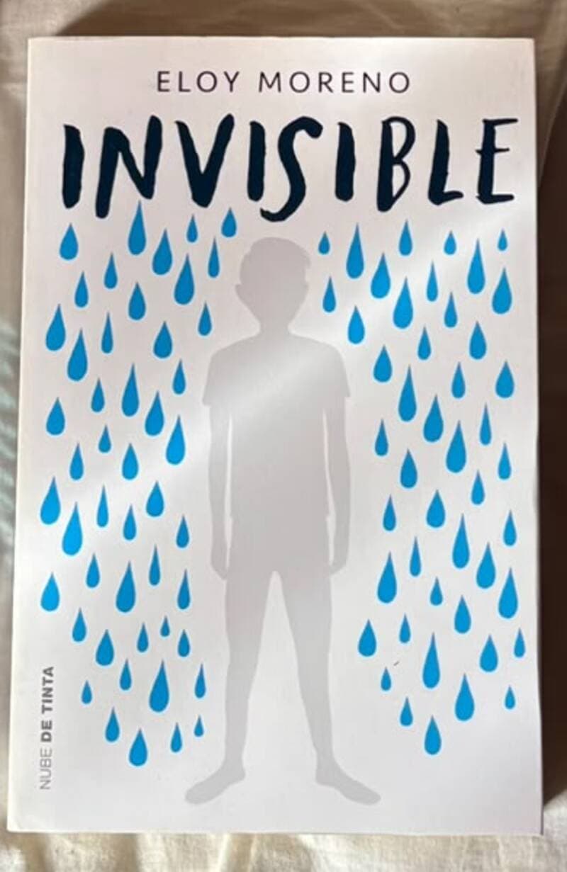 Invisible — Eloy Moreno, libro usado