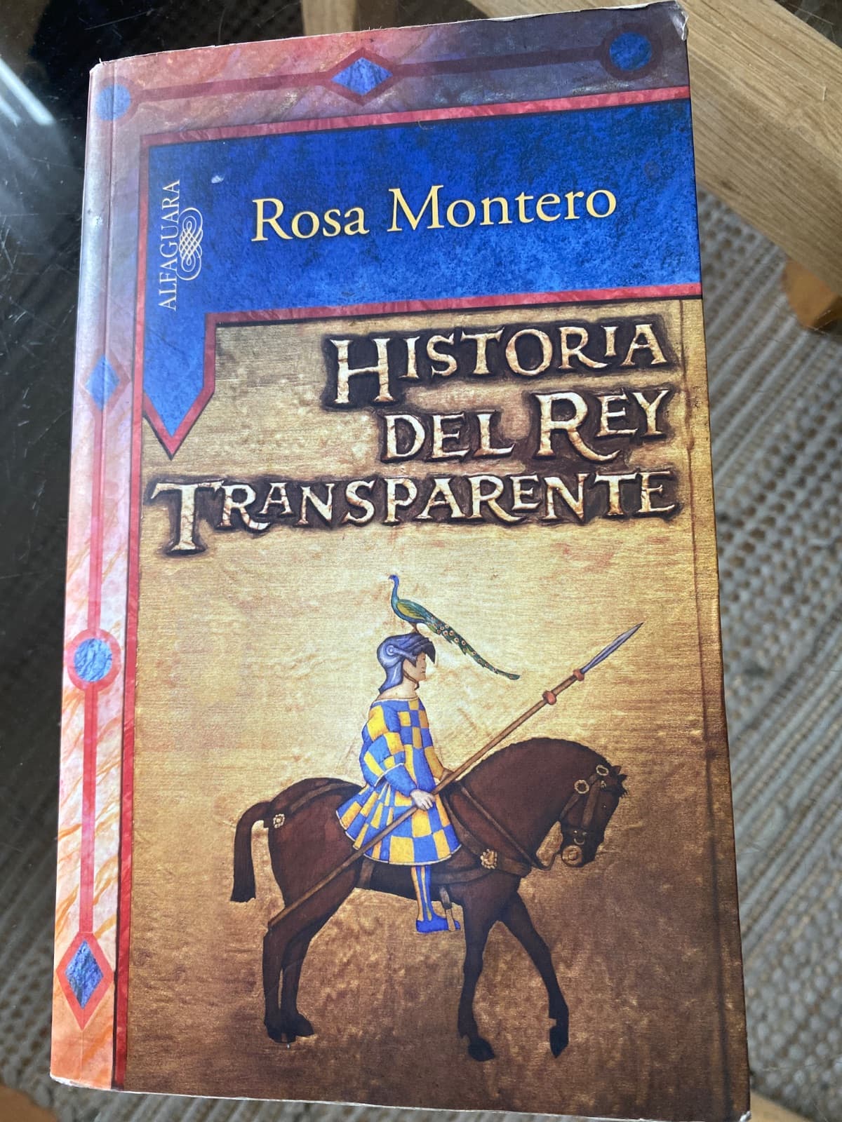 Historia del Rey transparente — Risa Montero, libro usado (foto 1 de 5)