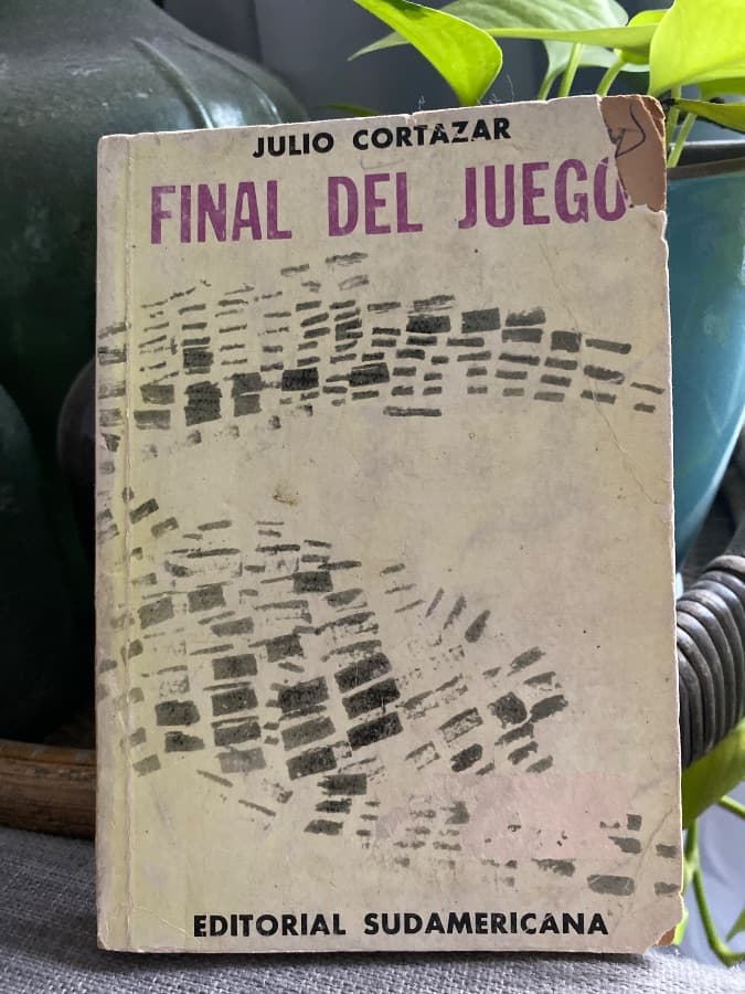 Final del juego — Julio Cortázar, libro usado (foto 1 de 5)