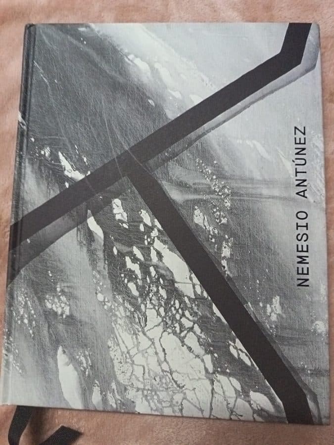 Nemesio Antúnez — Nemesio Antúnez, libro usado (foto 1 de 5)