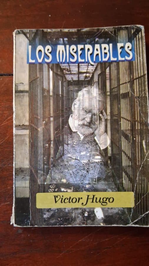 Los Miserables — Victor Hugo, libro usado