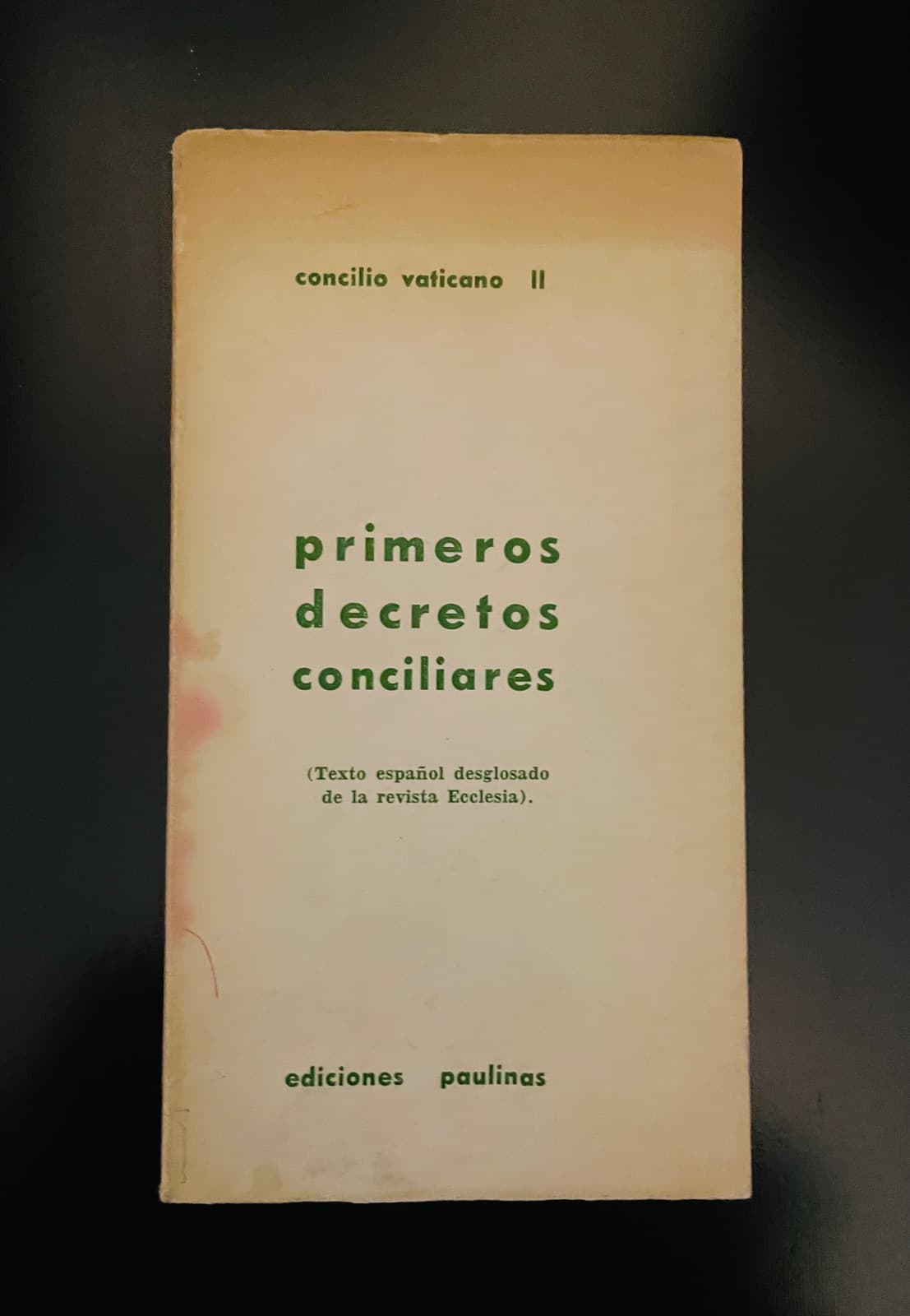 Primeros Decretos Conciliares — Ecclesia, libro usado