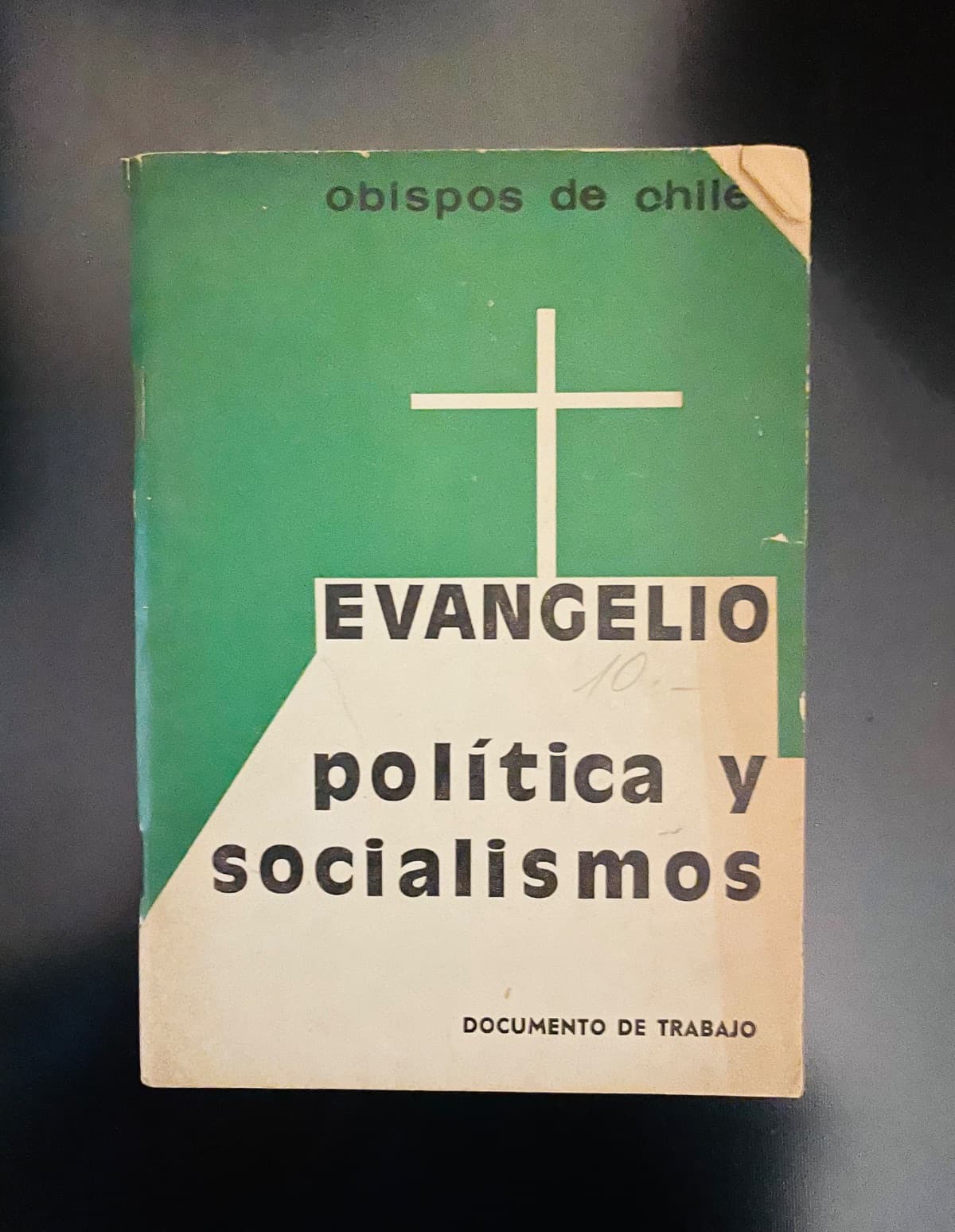 Evangelio, política y socialismos — Obispos de Chile (Conferencia Episcopal de Chile), libro usado