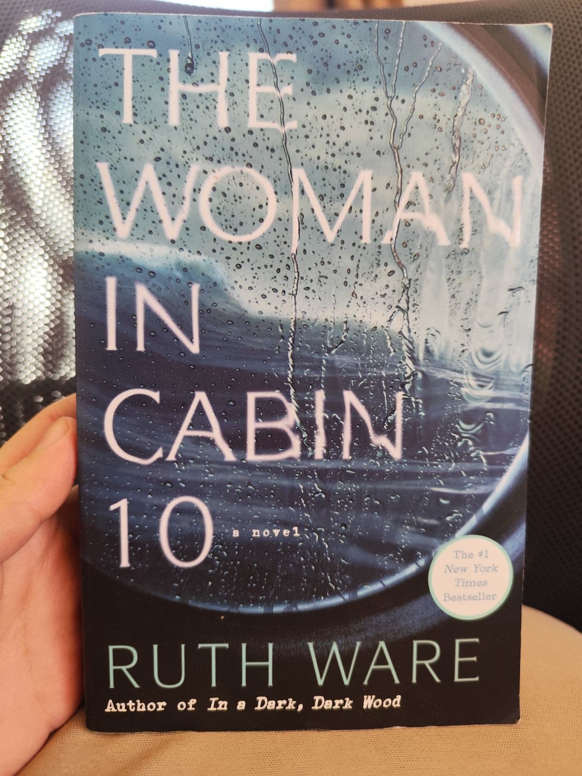 The Woman in Cabin 10 — Ruth Ware, libro usado