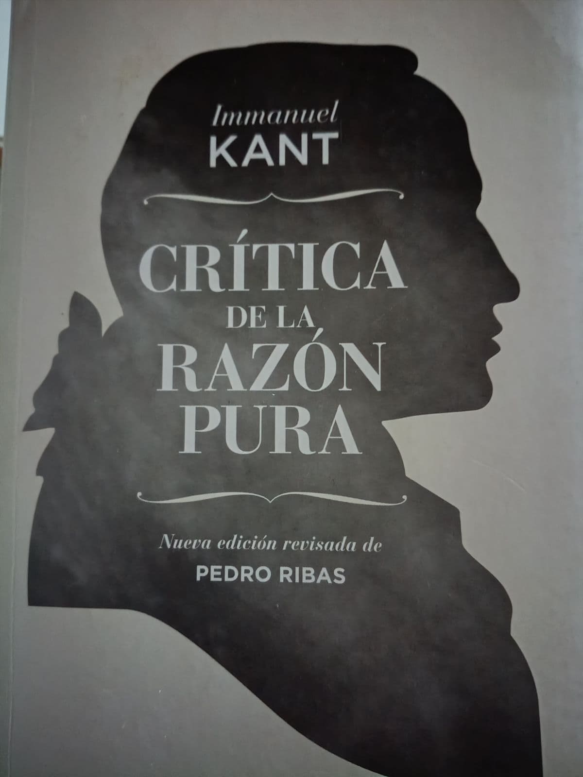 Crítica de la razón Pura — Immanuel kant, libro usado (foto 1 de 4)
