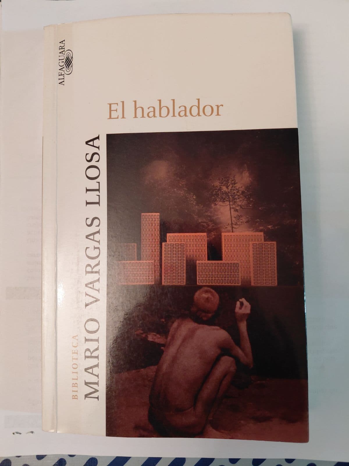 El hablador — Mario Vargas Llosa, libro usado (foto 1 de 4)