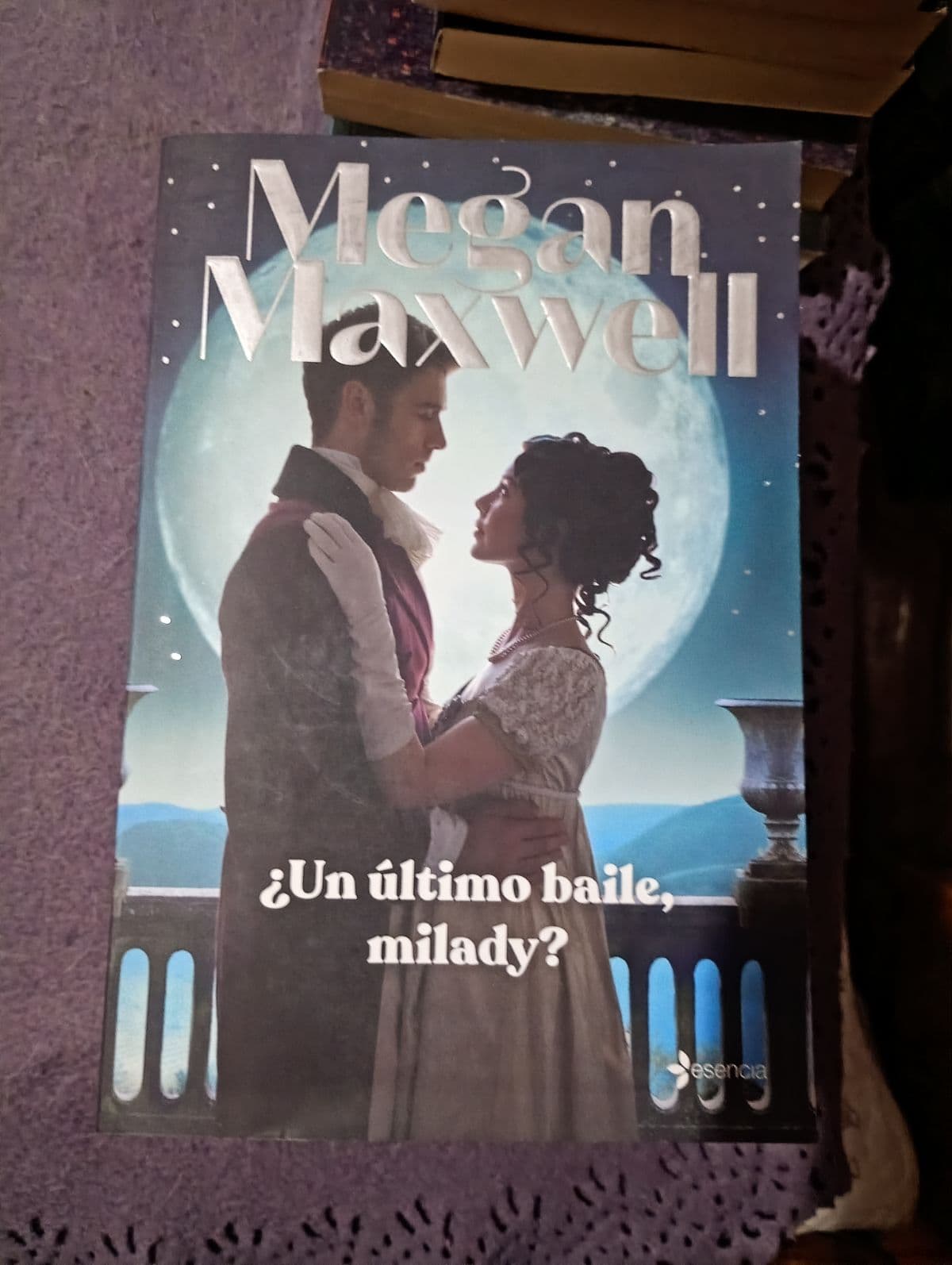 ¿Un último baile, milady? — Megan Maxwell, libro usado (foto 1 de 4)
