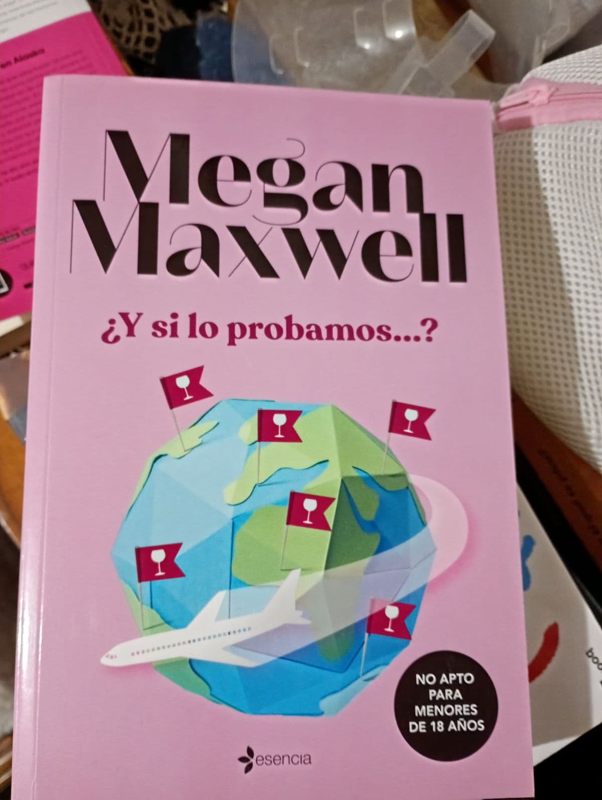 ¿Y si lo probamos...? — Megan Maxwell, libro usado (foto 1 de 4)