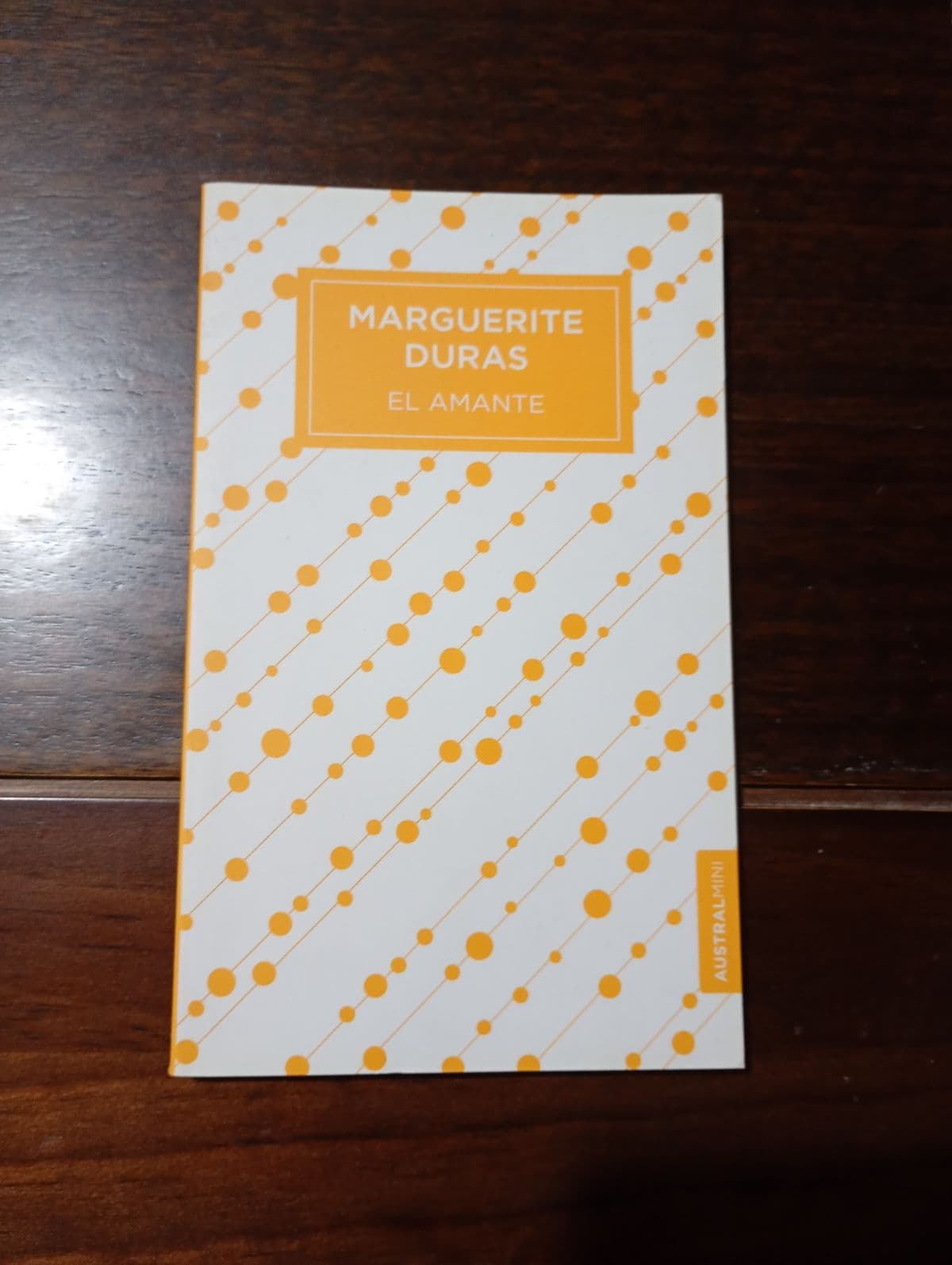 El amante — Marguerite Duras, Ana María Moix, libro usado (foto 1 de 4)