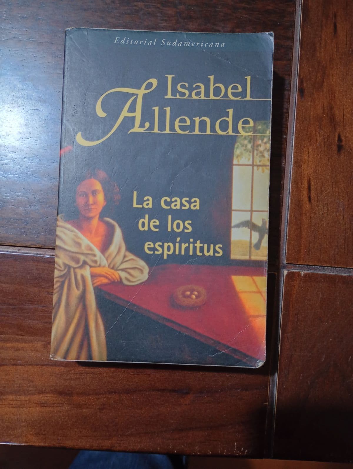 La casa de los espíritus — Isabel Allende, libro usado