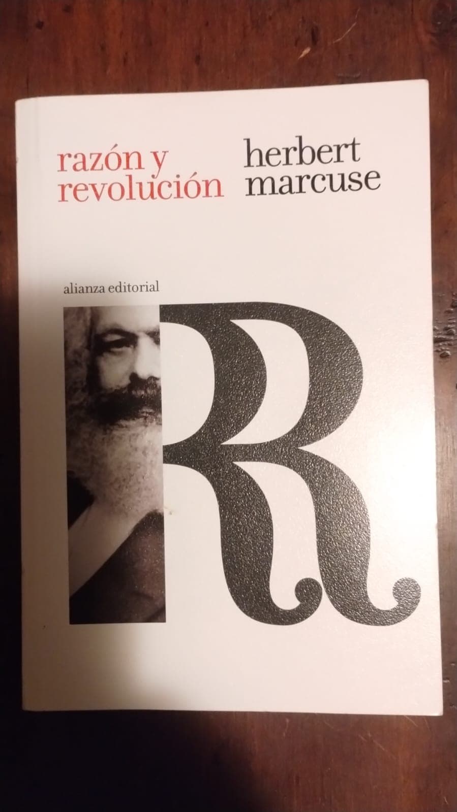 Razón y revolución — Herbert Marcuse, libro usado