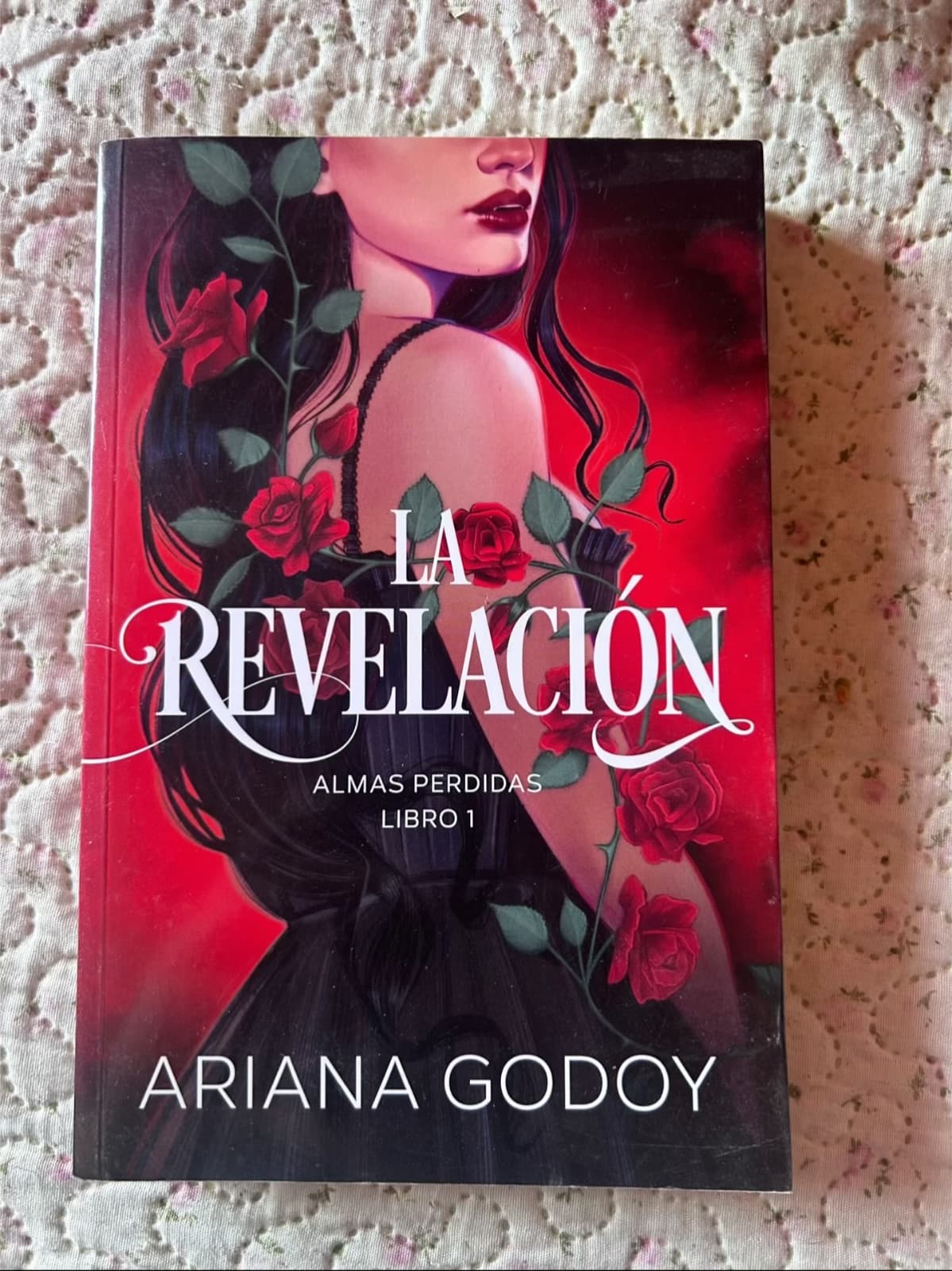 La Revelación (Almas perdidas #1) — Ariana Godoy, libro usado
