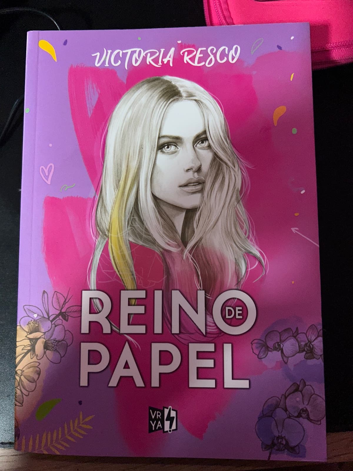 Reino de papel — Victoria Resco, libro usado