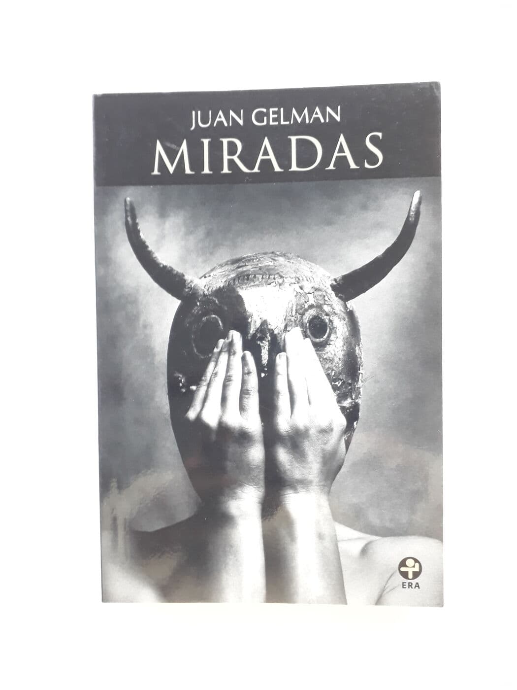 Miradas. De poetas, escritores y artistas — Juan Gelman, libro usado