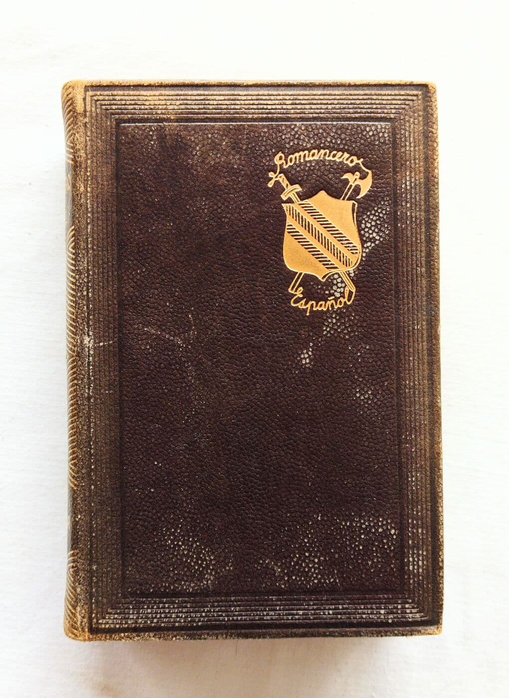 Romancero español — anonimo. Luis Santullano (ed.), libro usado (foto 2 de 3)