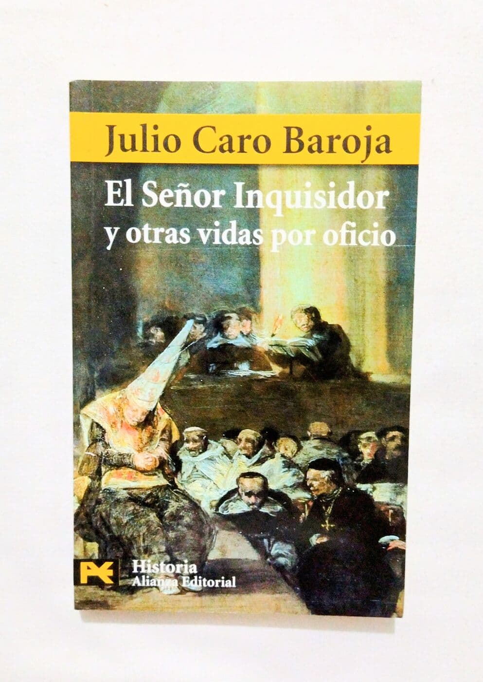 El señor inquisidor y otras vidas por oficio — Julio Caro Baroja, libro usado