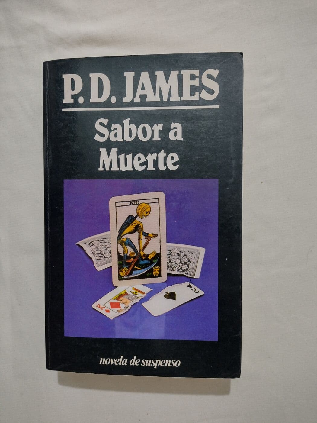 Sabor a muerte — P. D. James, libro usado