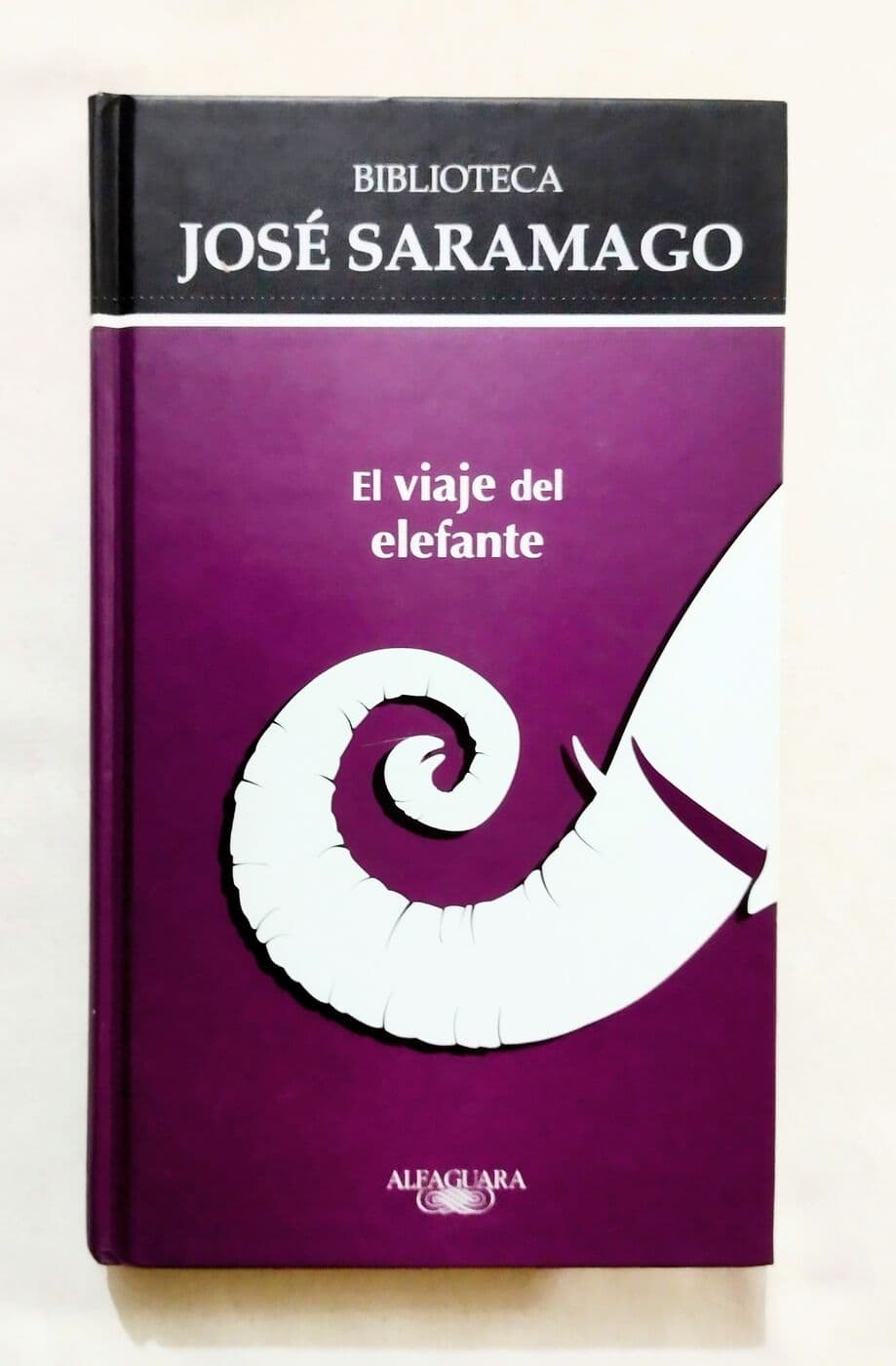 El viaje del elefante — José Saramago, libro usado