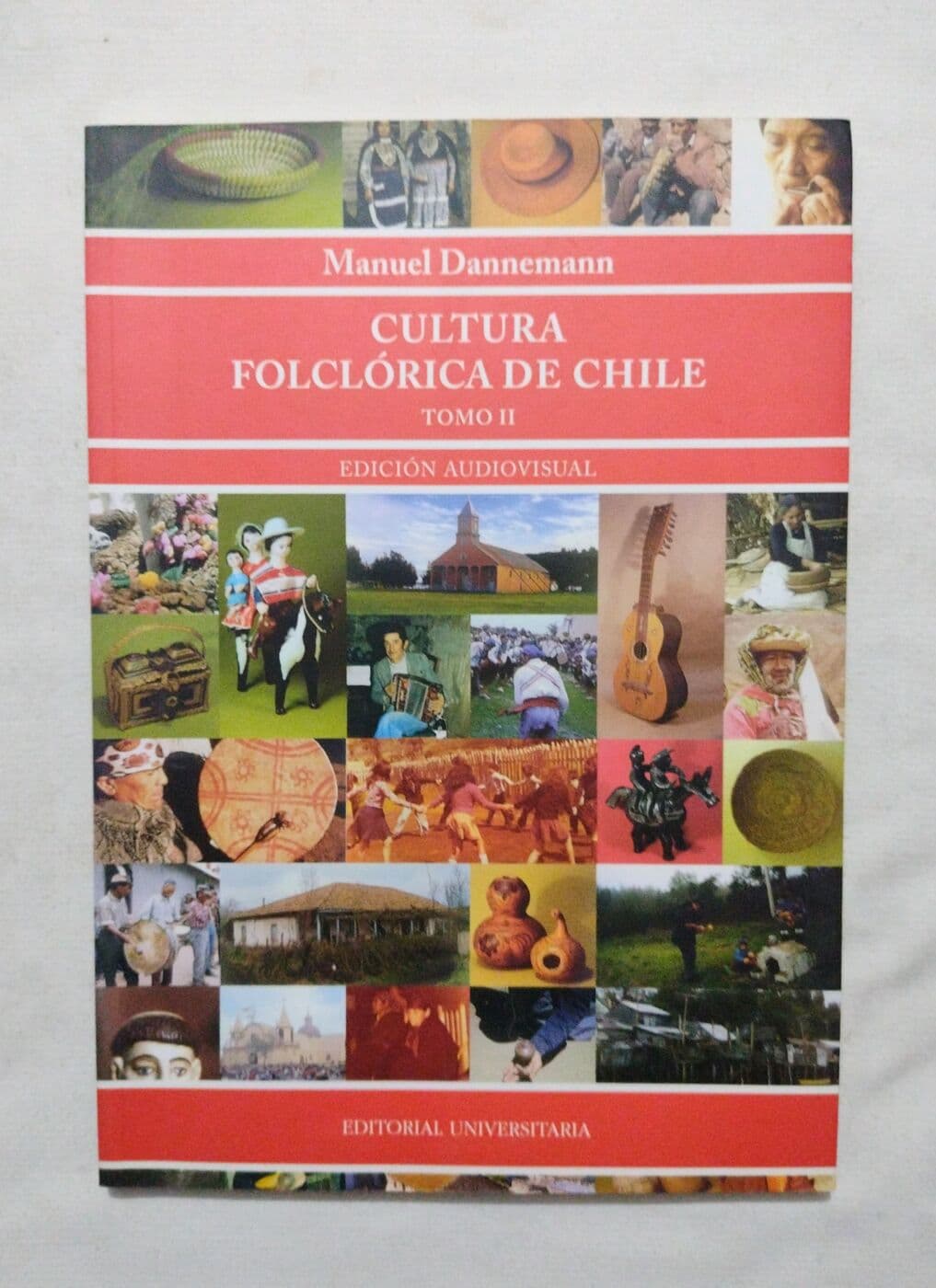 Cultura folklórica de Chile. Tomo I Y II — Manuel Dannemann, libro usado (foto 2 de 2)