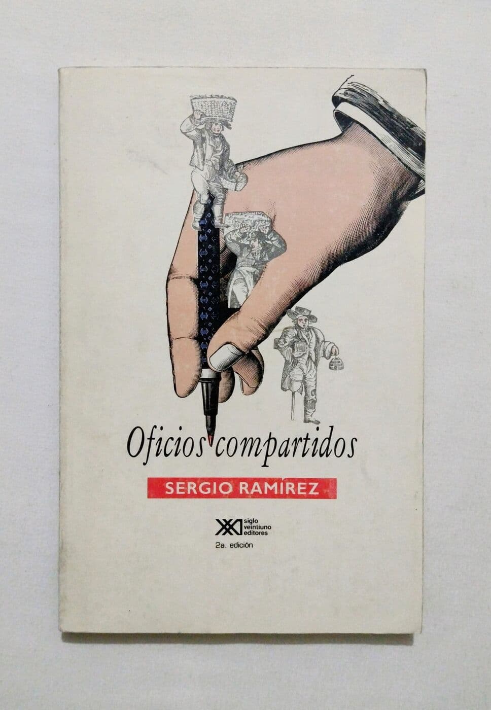 Oficios compartidos — Sergio Ramírez, libro usado