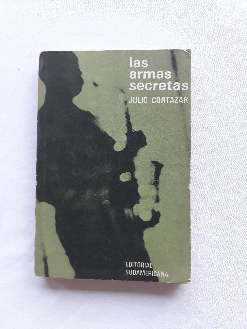 Las armas secretas — Julio Cortázar, libro usado