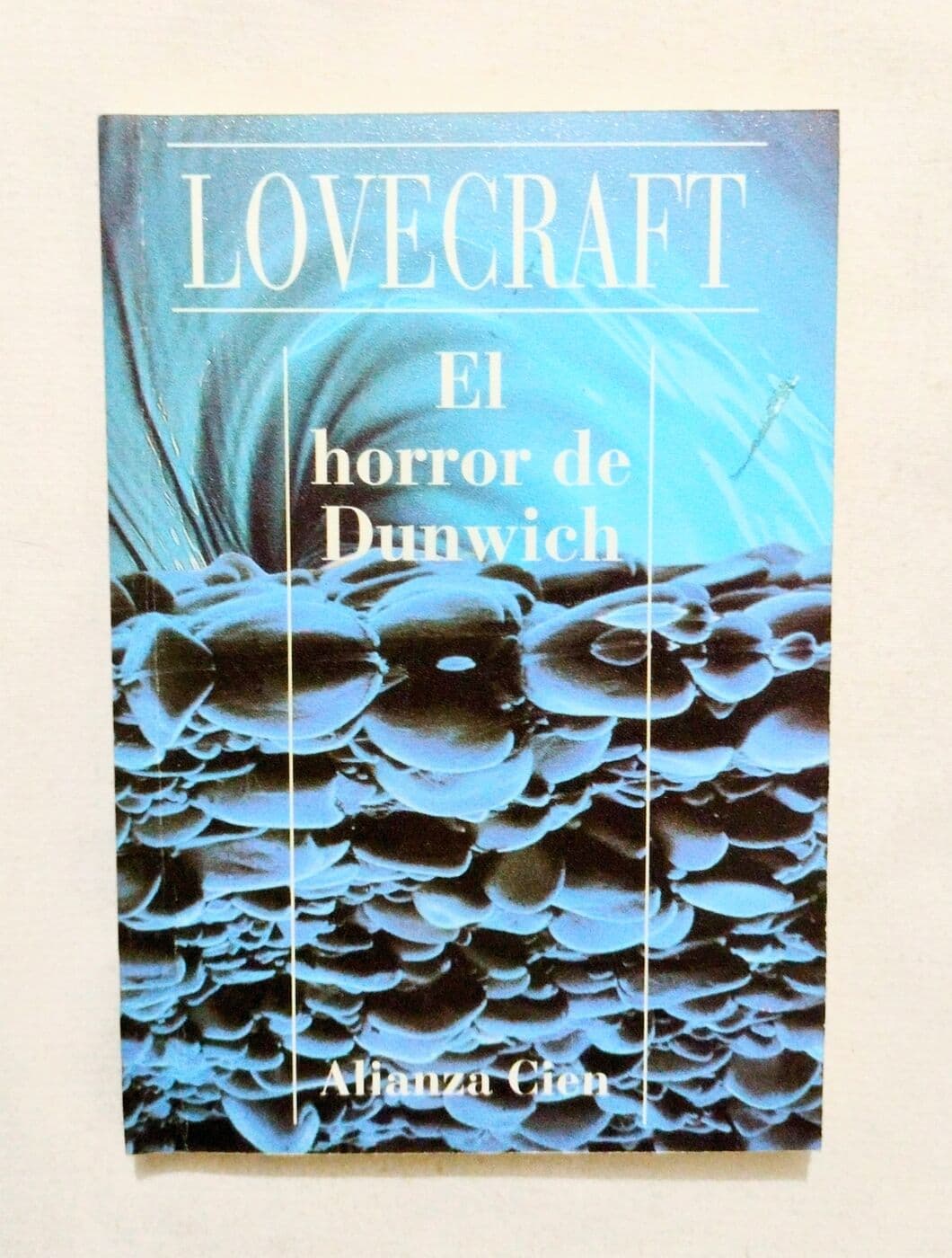 El horror de Dunwich — H.P. Lovecraft, libro usado