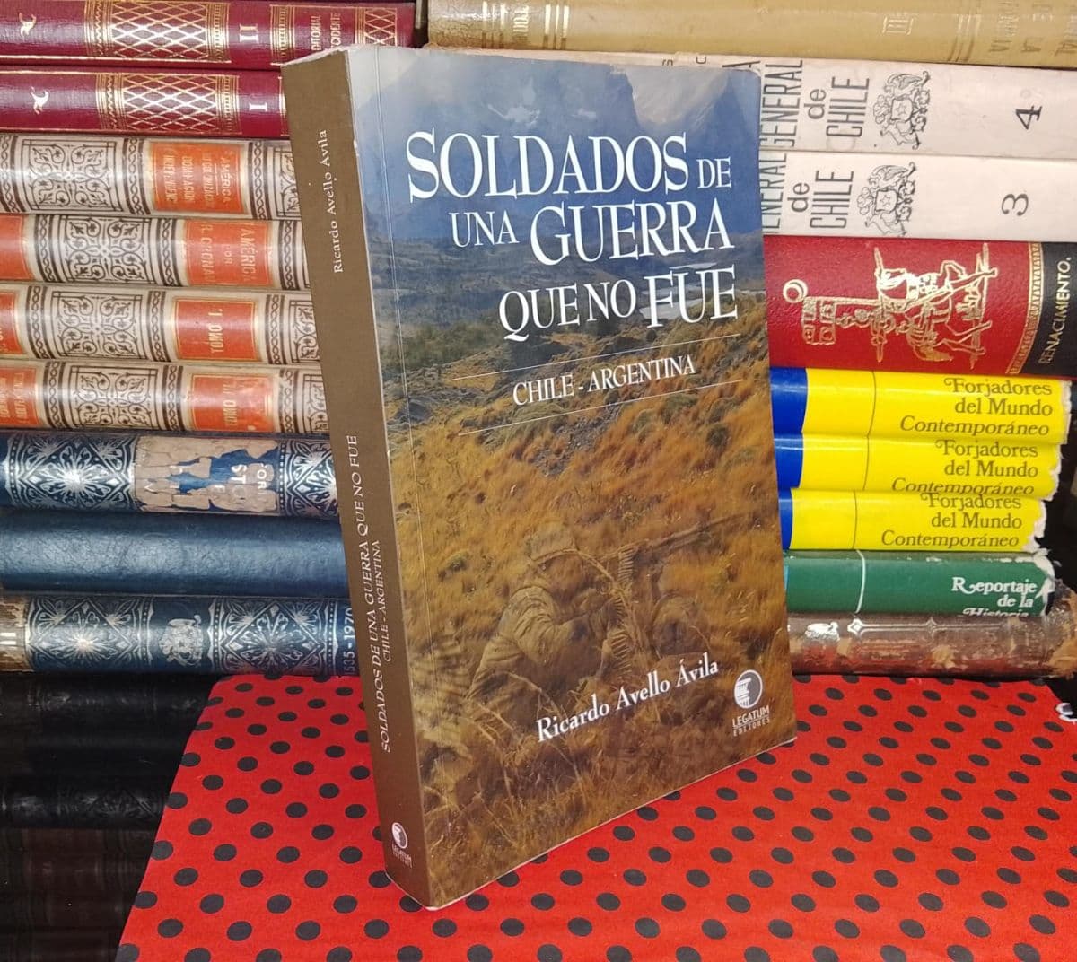 Soldados De Una Guerra Que No Fue — Ricardo Avello Ávila, libro usado (foto 1 de 4)