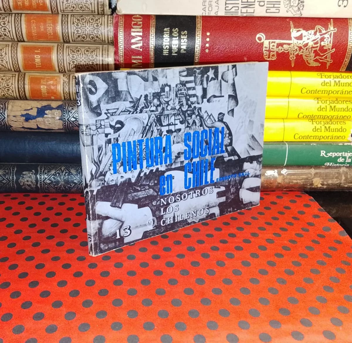 Pintura Social En Chile — Ernesto Saul, libro usado (foto 1 de 4)