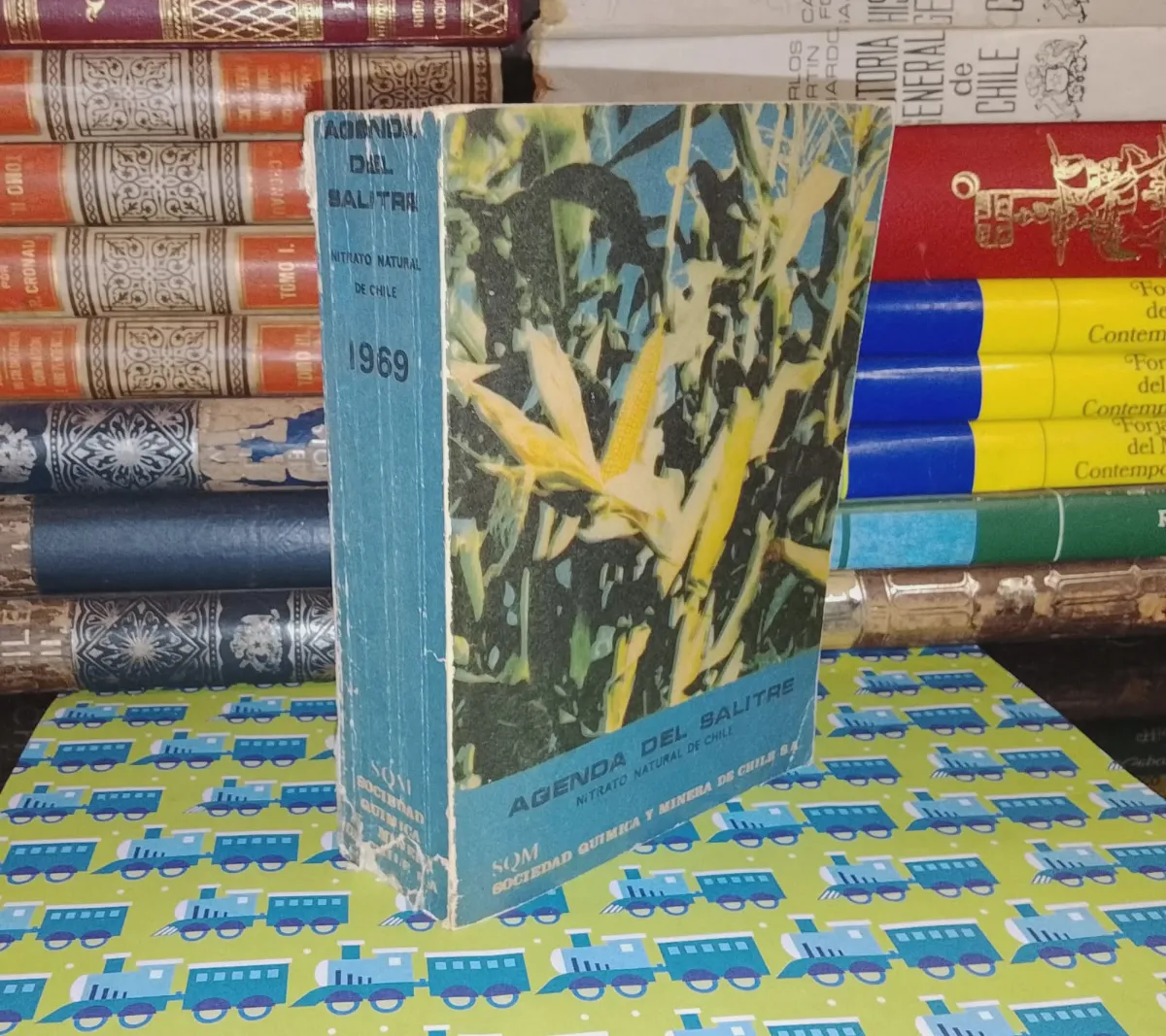 Agenda Del Salitre 1969 — Sociedad Química y Minera de Chile, libro usado