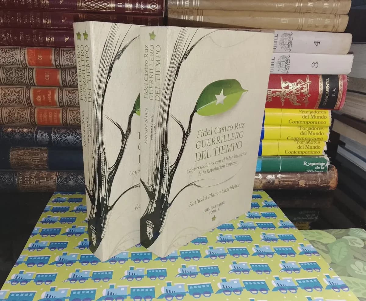 Guerrillero del Tiempo - Tomo 1 y 2 — Katiuska Blanco Castiñeria, libro usado