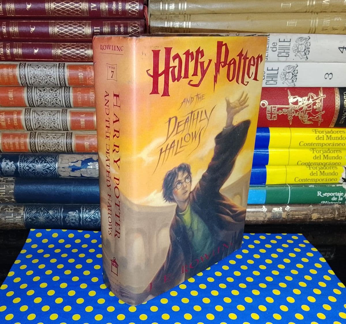 Harry Potter And The Deathly Hallows — J. K. Rowling, libro usado (foto 1 de 4)