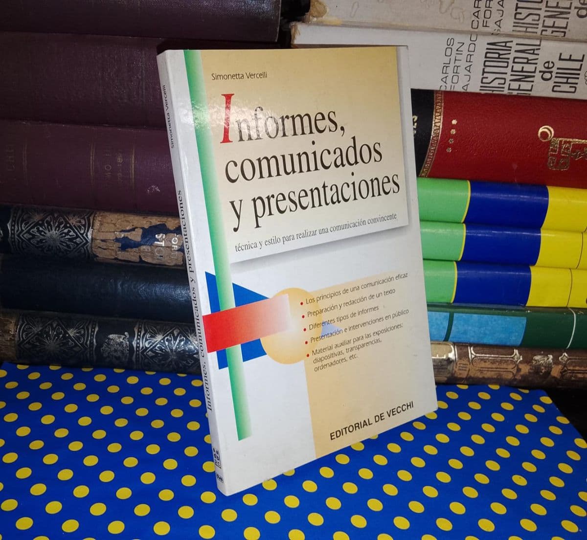 Informes, comunicados y presentaciones — Simonetta Vercelli, libro usado