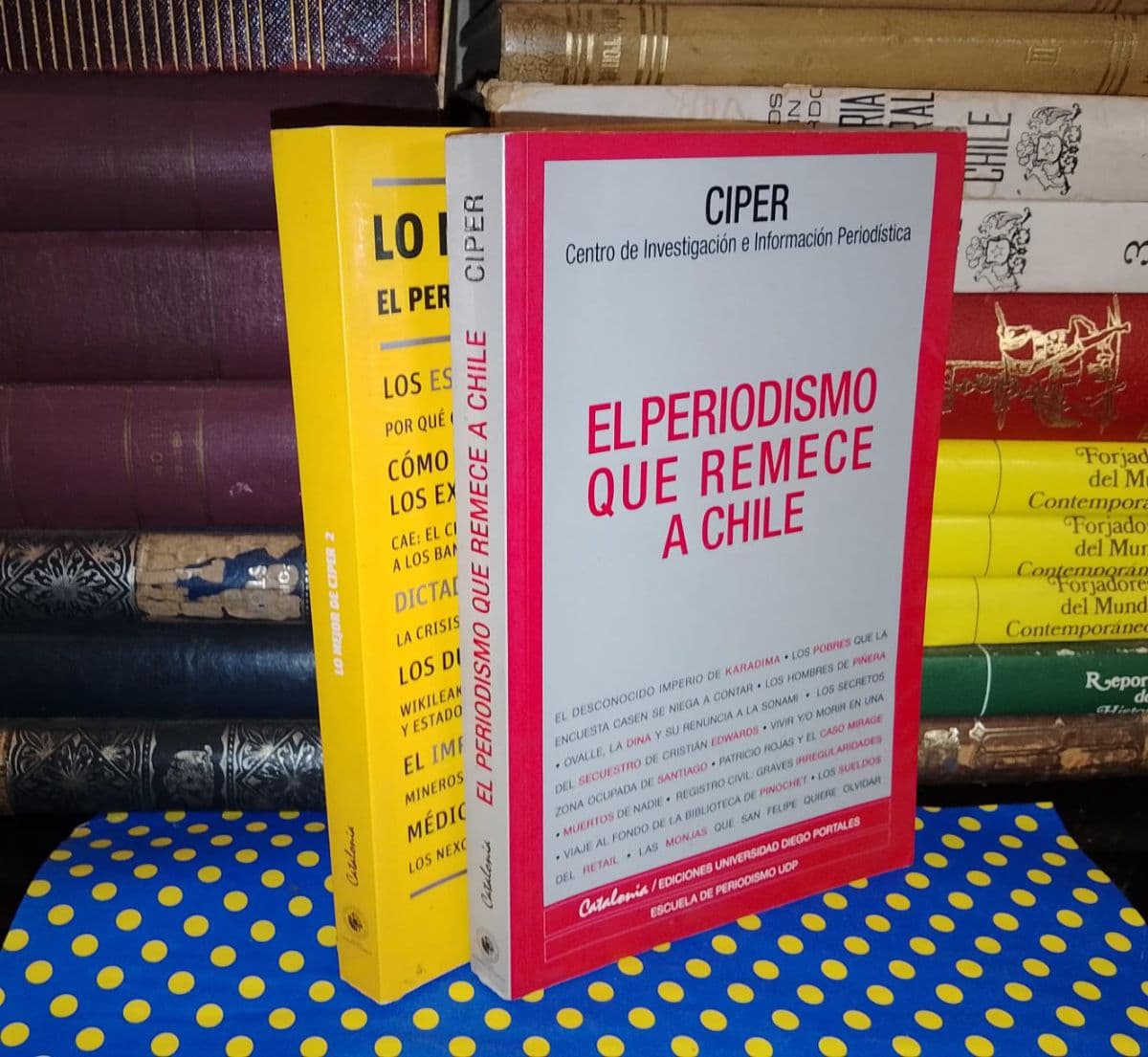 El Periodismo Que Remece Chile - 1 y 2 — CIPER , libro usado (foto 1 de 4)