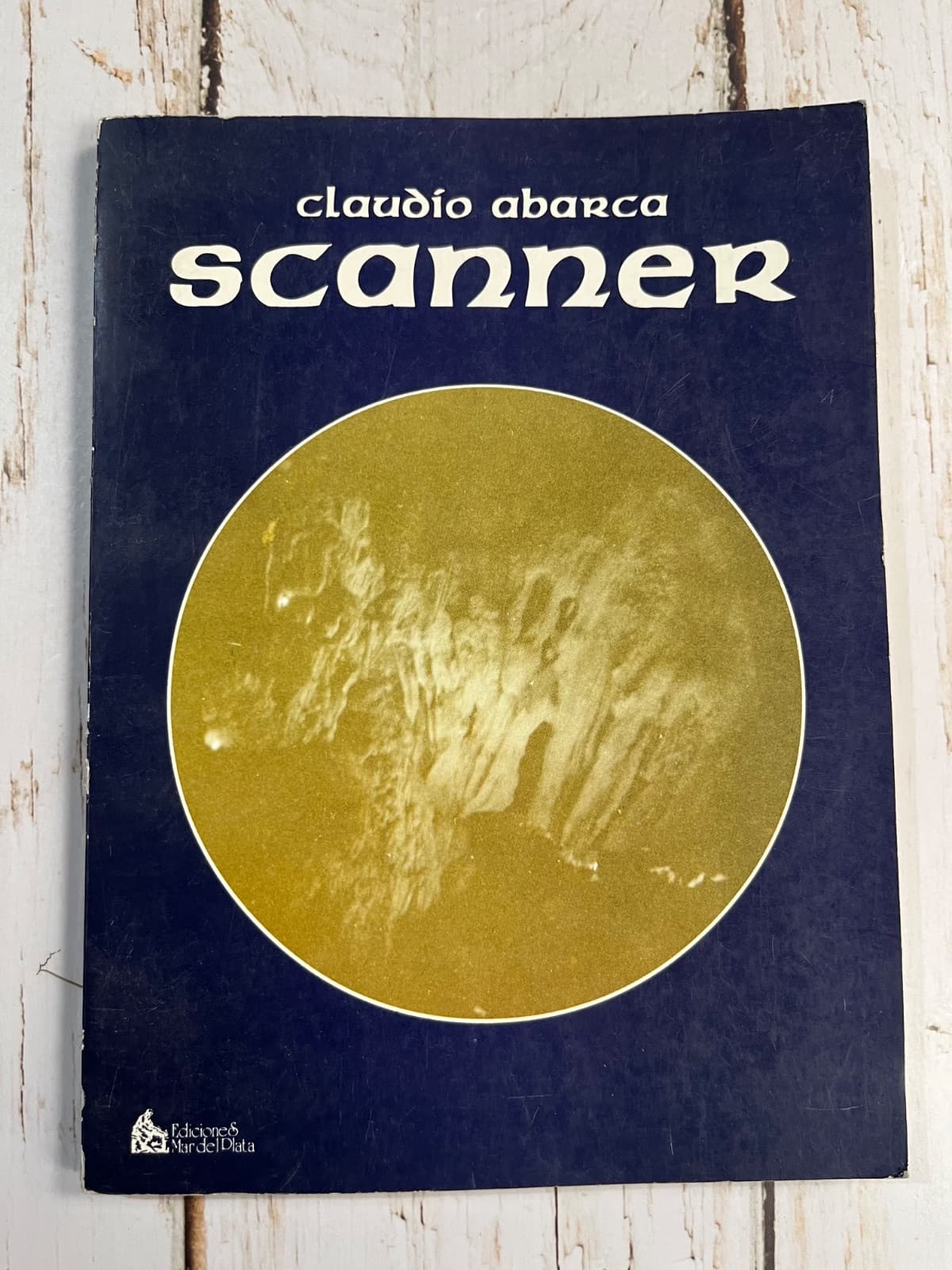 Scanner — Claudio Abarca, libro usado (foto 1 de 6)