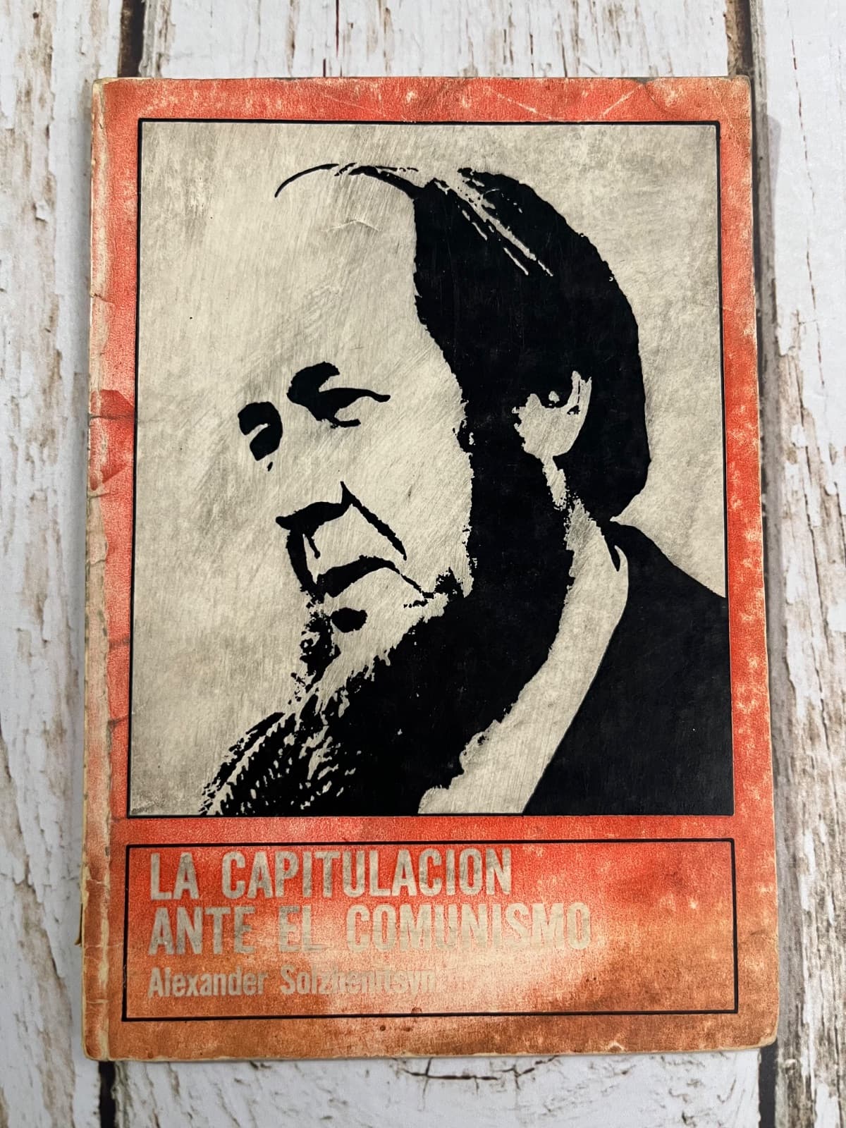 📚 LA CAPITULACIÓN ANTE EL COMUNISMO — Alexandr Solzhenitsyn, libro usado (foto 1 de 6)