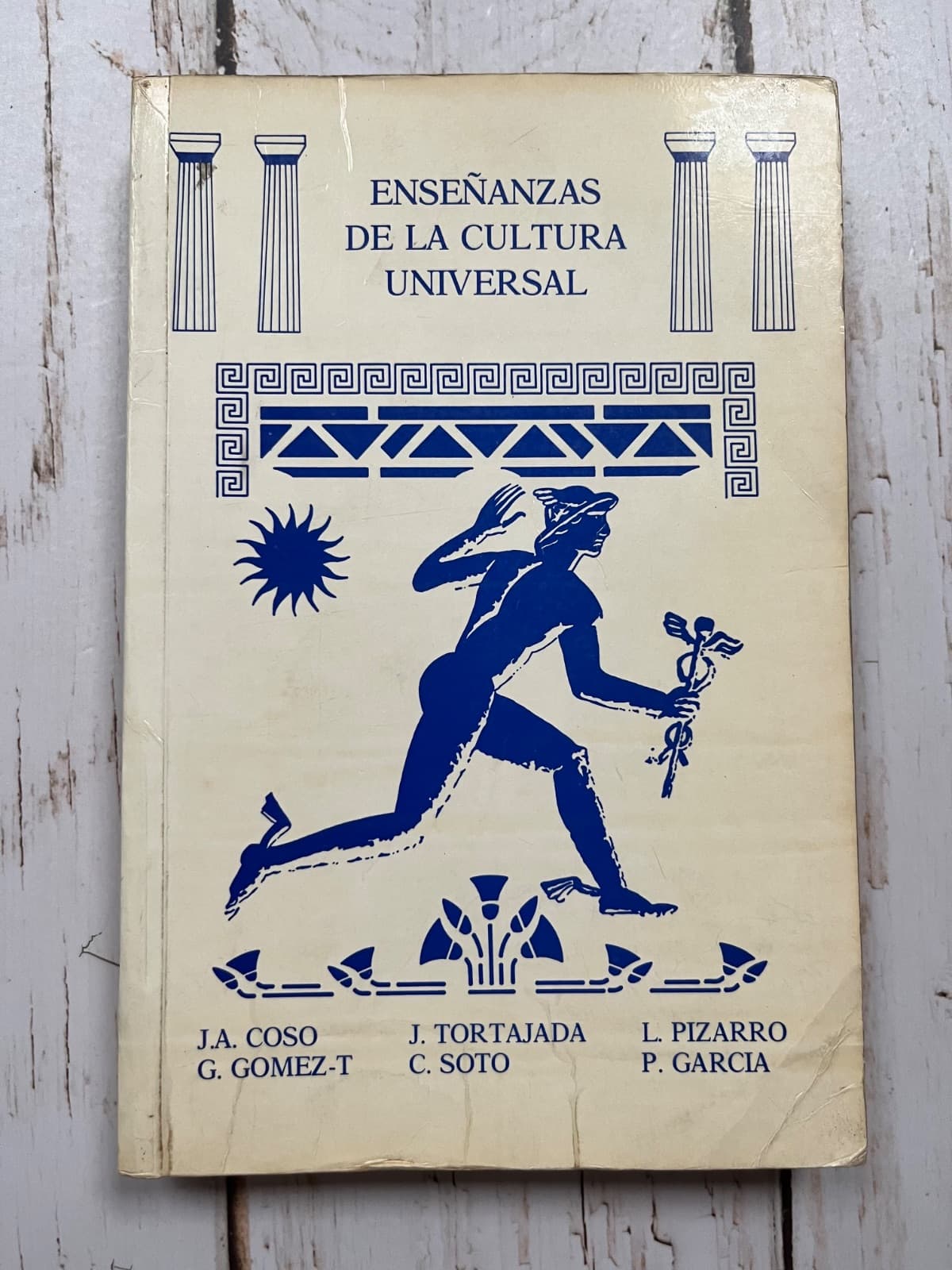 📚 ENSEÑANZAS DE LA CULTURA UNIVERSAL — Varios, libro usado (foto 1 de 6)